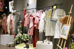 第二屆浙江理工大學服裝學院 合集置和 大學生創(chuàng)新設計成果孵化匯報展舉行