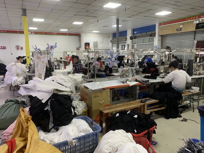 服裝廠一線工人傾訴:我的錢(qián)都是身體換來(lái)的!_工資